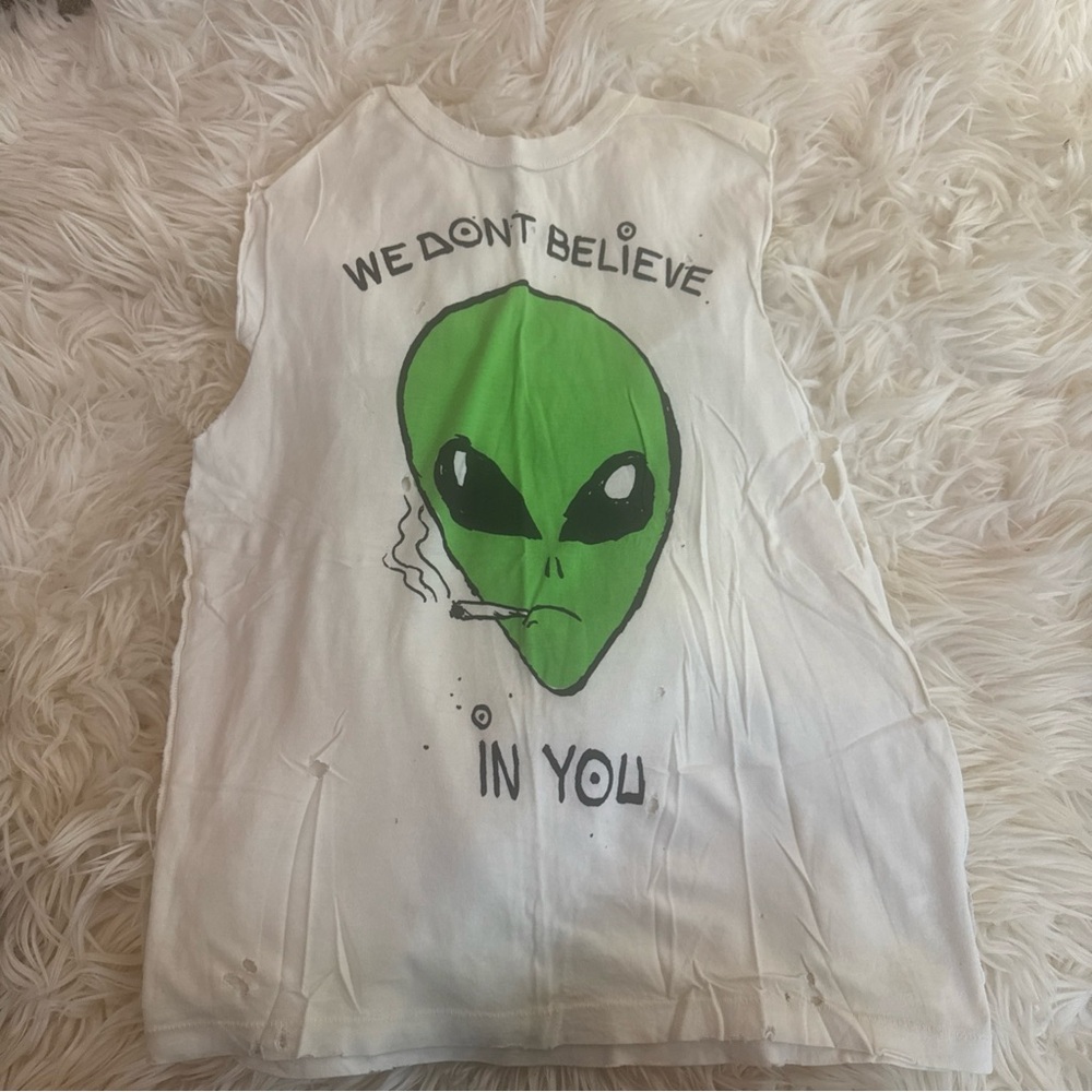 UNIF White and Green Muscle Tee with Alien Graphic